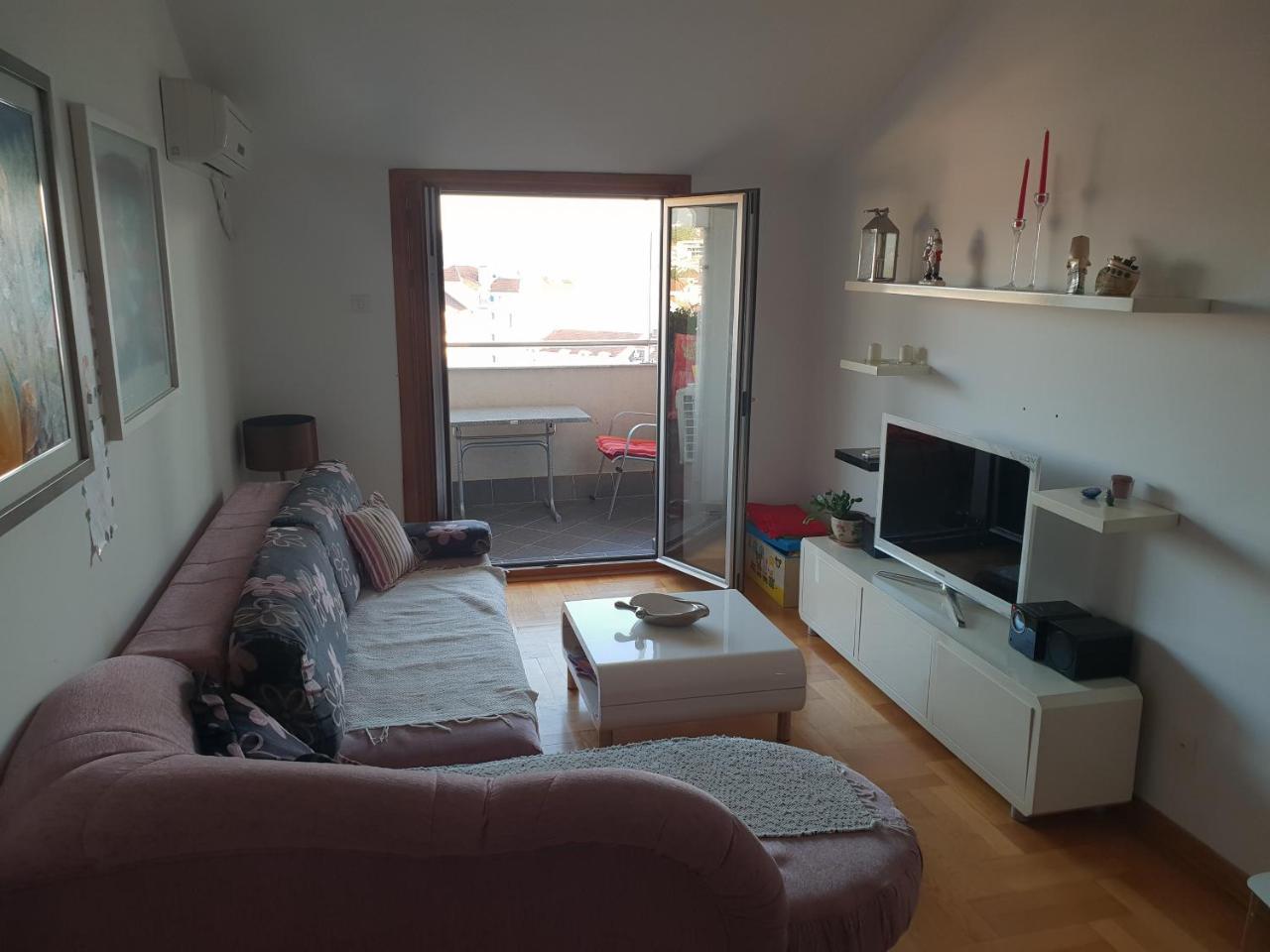 Vb Apartmani Tivat Exterior foto